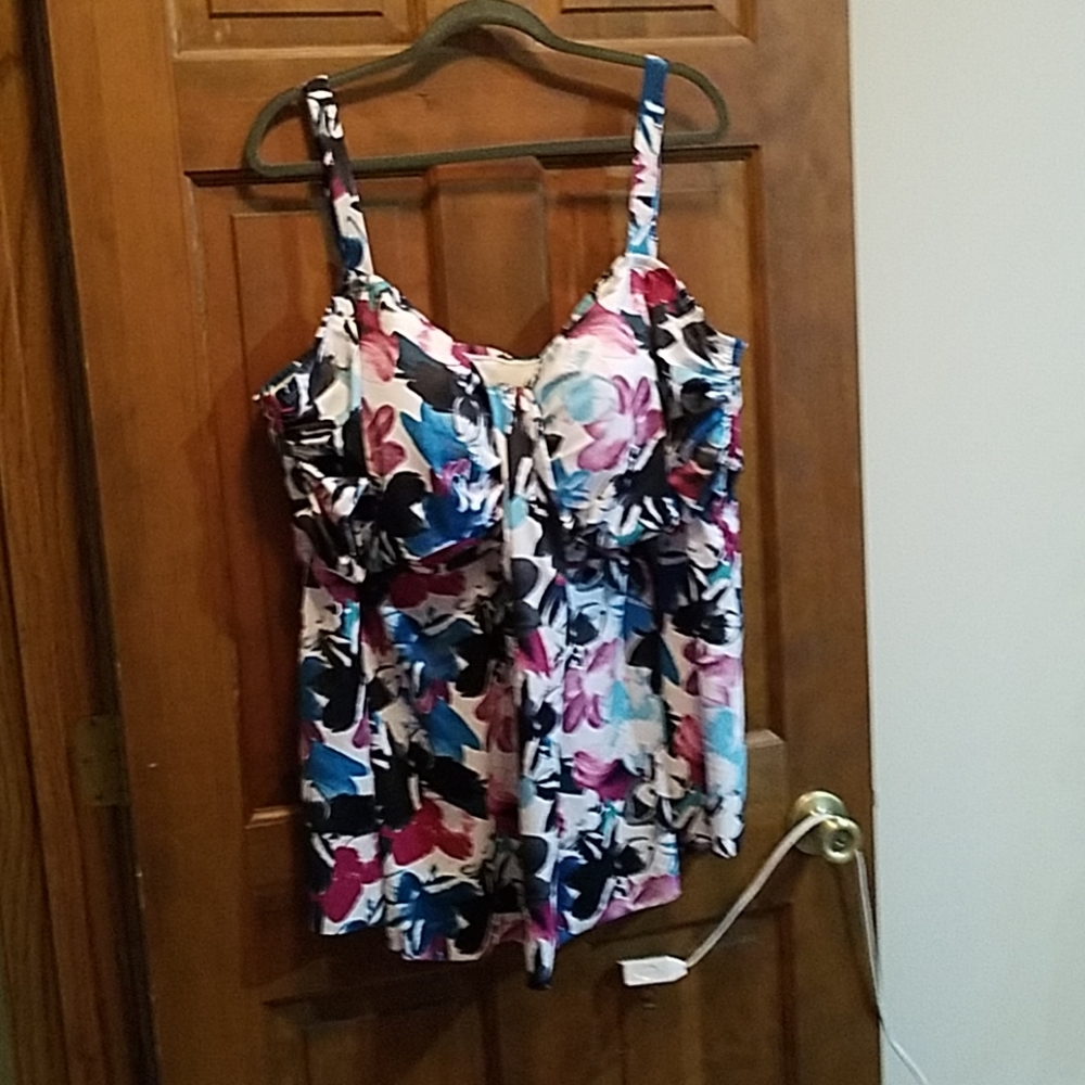 Swim suit top